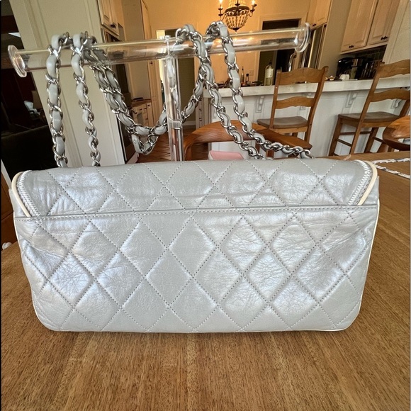 Chanel Flap Bag - Picture 6 of 10